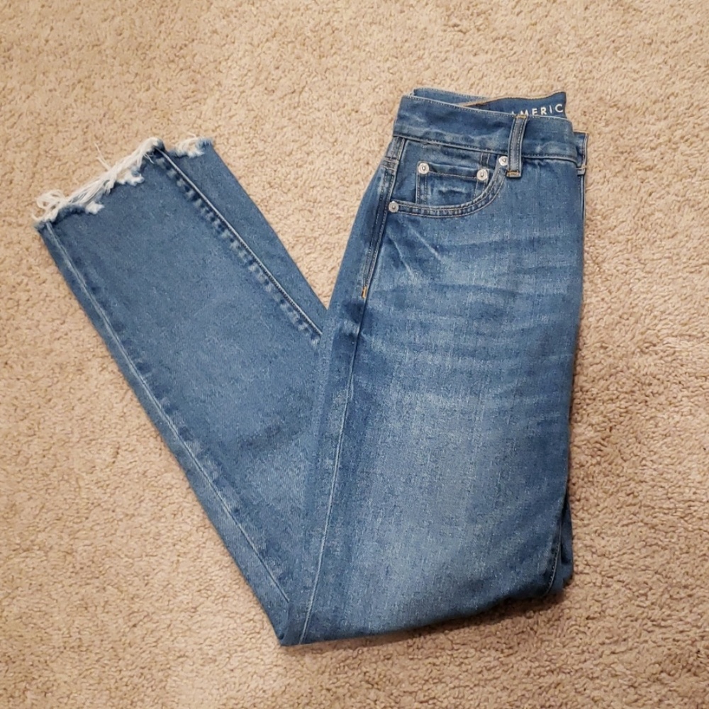 AE mom jeans